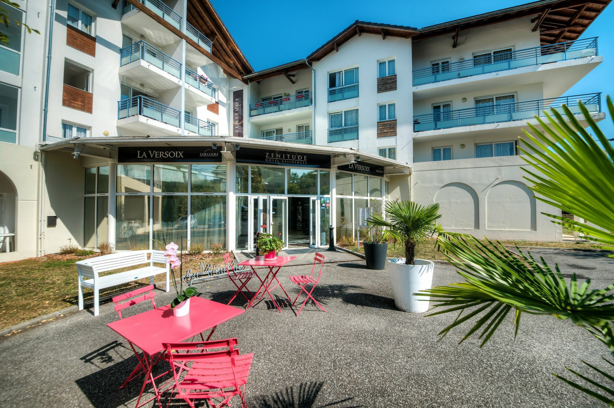 Comfort Aparthotel Divonne La Versoix Eksteriør billede